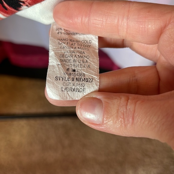 WINDSOR! - Picture 6 of 6